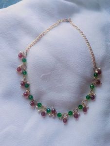 Green And Maroon Beads Necklace