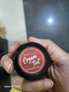 Makeup Combo Free Gifts Also