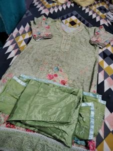 Elegant Green Kurta Set