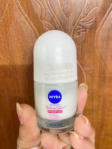 Mini Nivea Natural Glow Deodorant
