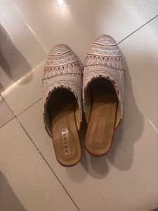 Kanvas Suede Leather Block Heels