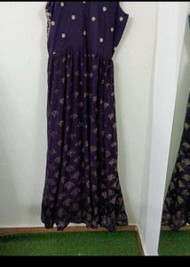 FIXED PRICE!!!WEDDING GOWN WITH DUPATTA