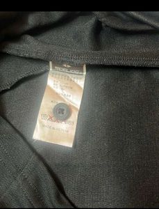 Scelidg Essential Black Shirt** 🖤