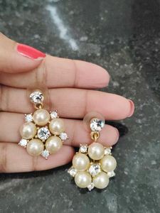 Combo Of 5 Stylish Earrings.