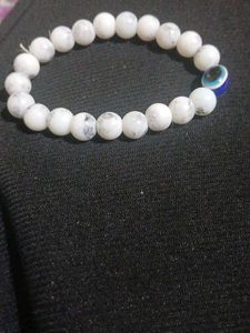 Beaded Bracelet with Evil Eye Detail