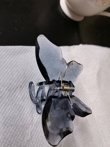 Butterfly Clip