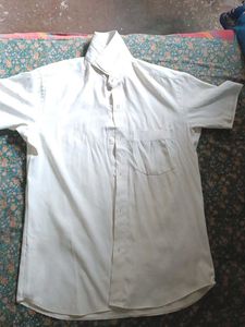 Men's White Short Sleeve Shirt