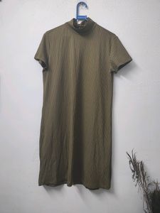 Outryt Turtle Neck Dress.