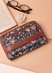 Zouk Vintage Style Wallet with Tan Vegan Leather