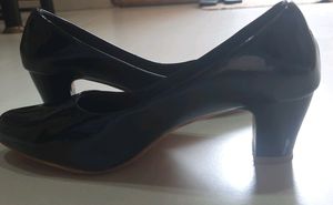 Black Heels Bellies