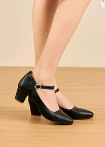 EXPORT QUALITY Black Leather Mary Jane Heel