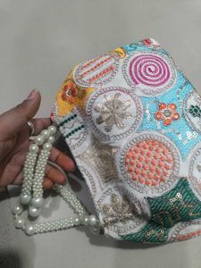 Embroidered heavy potli  👜👛👛