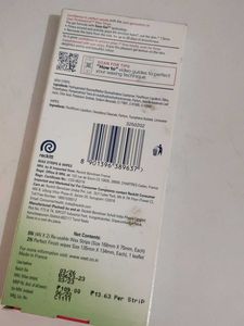 Tinkle Eyebrow Razor + Veet Wax Strips Combo | Per
