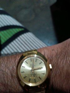 hmt Kanchan Automatic 21Jewels Golden Wrist Watch