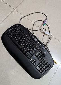 Logitech Keyboard With Detachable Armrest