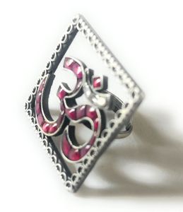 Beautiful OM Ring