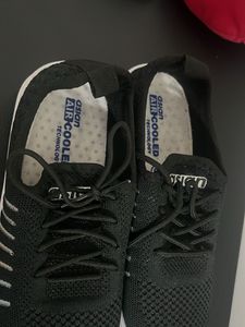 Stylish Black Woven Sneakers 👟