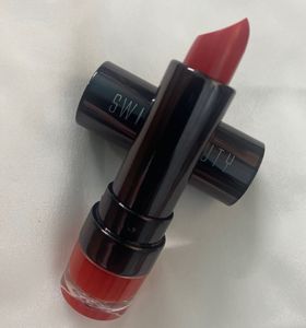 Swiss  Beauty Lipstick