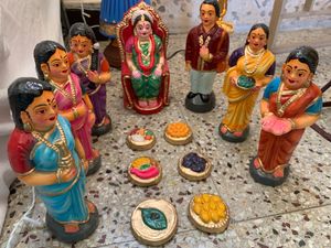 Gollu Dolls - Seemantham/valaikappu Set