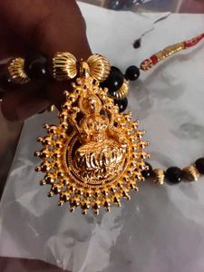 Black &amp; Gold Goddess Pendant Necklace