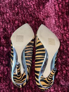 Monchrome Luxe Safari Heels