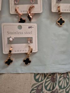 Van Cleef Earrings In Bulk