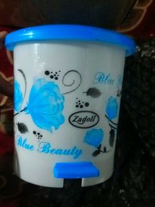 Office Desk Dustbin