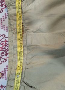 Women&#39;s Cargo Pants.