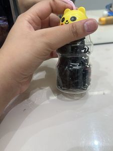 little black elastics