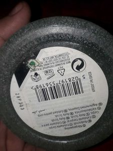 THE BODY SHOP FUJI GREEN TEA SCRUB