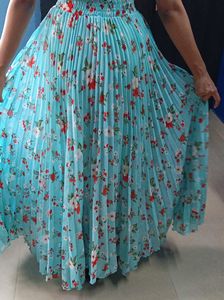 Floral Pleated Maxi Skirt