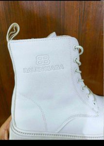 Trendy Boot🎀