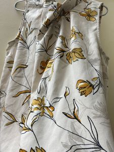 Vero Moda Floral Sleeveless Top