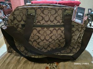 Gucci Copy Heavy Huge Bag With More Than 8 ZipS