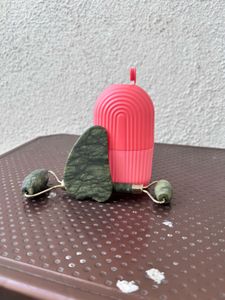 Ice Facial Roller &amp; Gua Sha Set