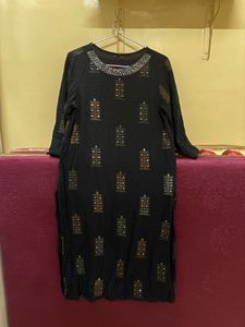 Navy Blue Embroidered Tunic Kurta❤️