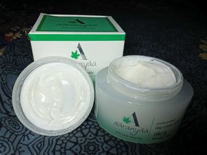 Aaranyaa Day Cream SPF15+