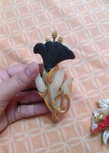 Vintage Hair Clips Lm