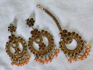 Earrings & Maang Tikka Set