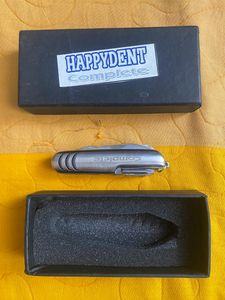 Happydent Company’s Pocket Knife