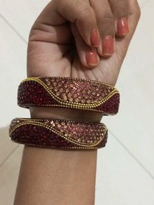 Sparkling Red &amp; Gold Bangles - Set of 2