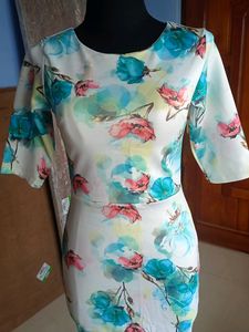 White Floral.bodycon Dress