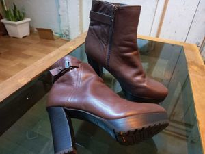 Women Boots Size 230 US 6.5 UK 4.5
