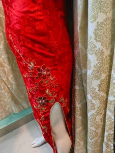 Elegant Red Embroidered Cheongsam Dress