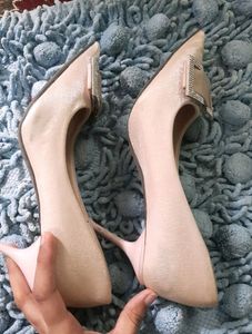 Pink Heels 🤩🤩