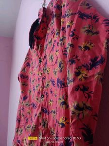 BOYS /MEN SHIRTS FOR SALE, LIKE NEW PERFECT FOR FUNCTIONS. SUITABLE FOR10-16 YEARS, SMALL SIZE, ALSO UNISEX