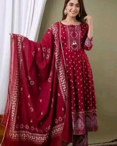 Maroon Printed Kurta Set