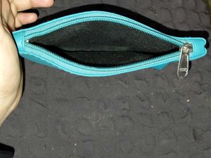 Smytten Teal Zip Pouch