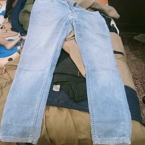 Light Wash Denim Jeans