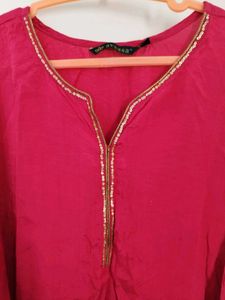 Pretty Embroidered Ethinic Kurta